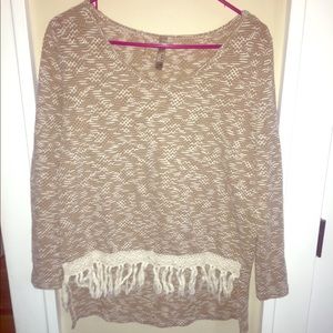 entro sweater - size medium